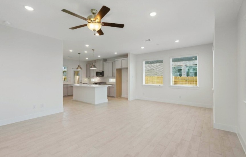 Chesmar C C 7642 Meadow Mouse Lane Kitchen 1