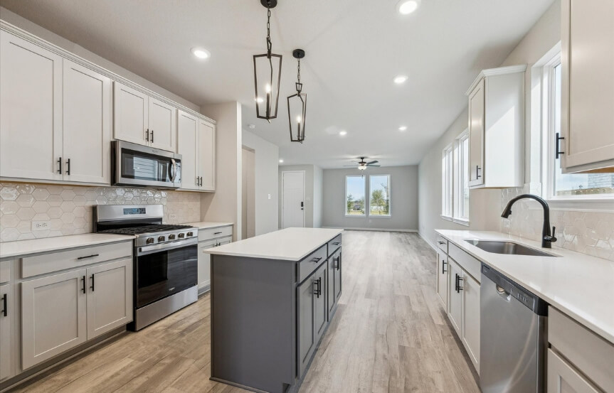 Brookfield 40AL 6427 Prospect Oaks Pkwy, Kitchen4 (1)