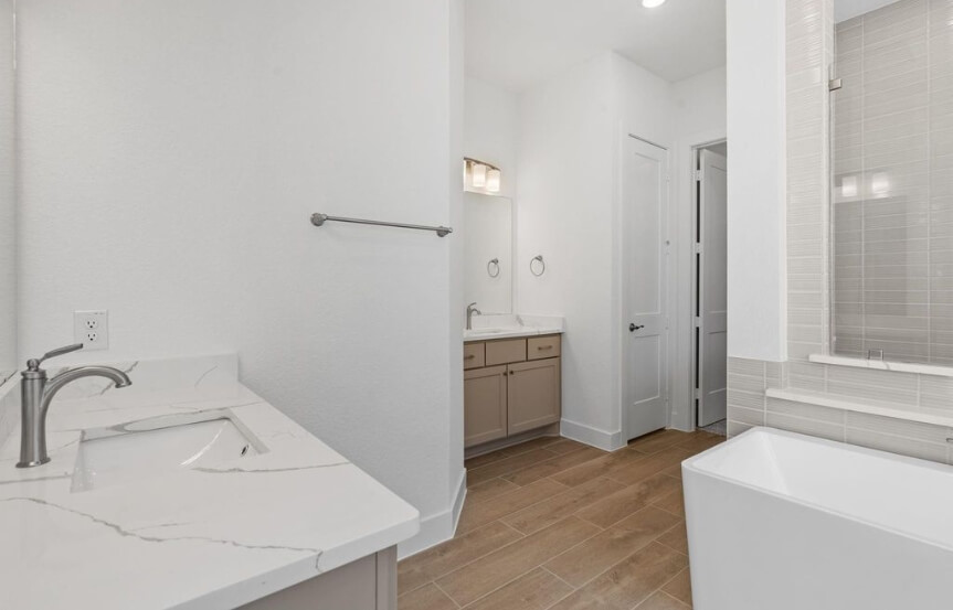 60 Chesmar 25235 Aster Hills Lane Primary Bath 3 (1)