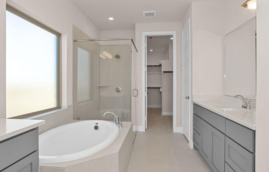 Perry 45 7407 Hemlock Crest Drive Primary Ensuite