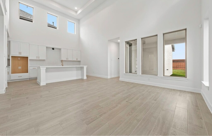 Westin 40 . 7815 Clover Gully Ln . Interior 3