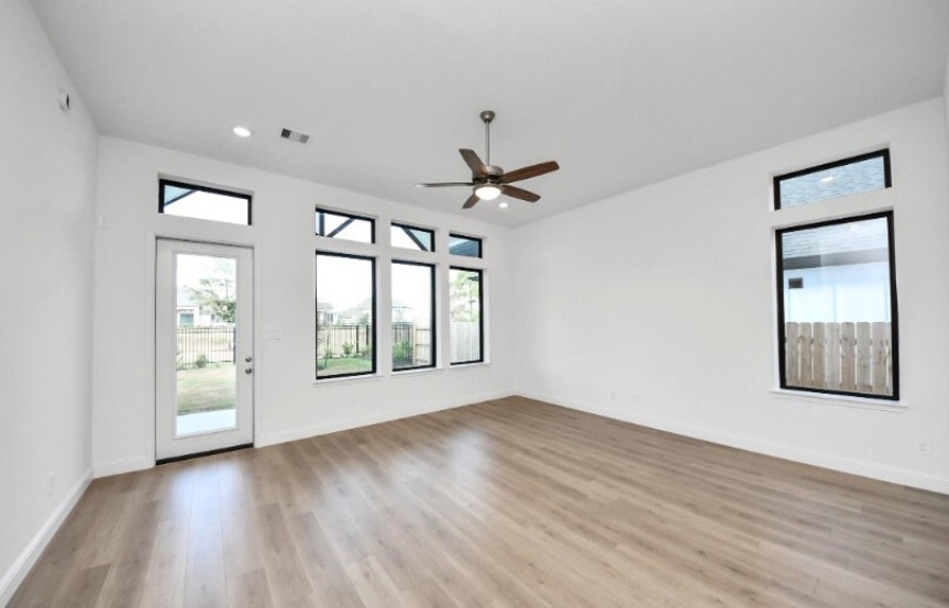 Beazer 7807 Cattail Shallows Lane Living 3