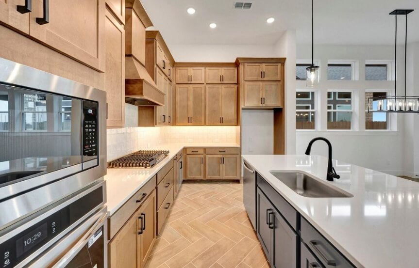 David Weekley 45 6403 Haltwhistle Ln Kitchen 2
