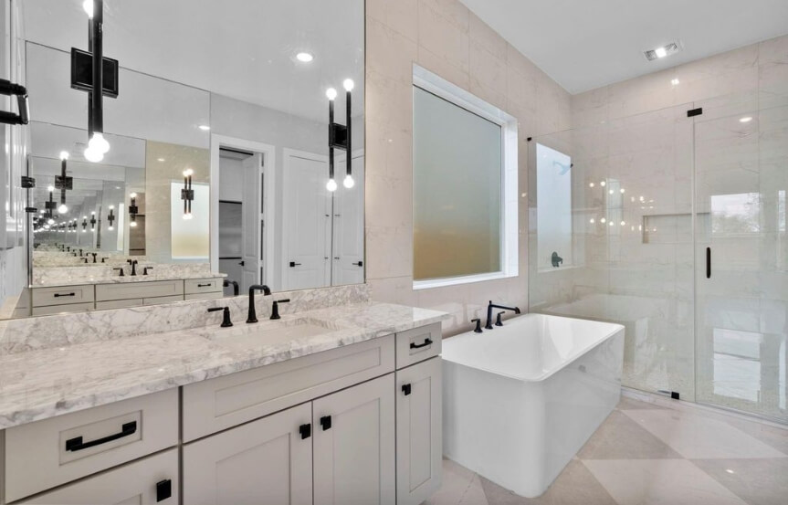 Newmark 70 7114 Sadie Highlands Primary Bath 1 (1)