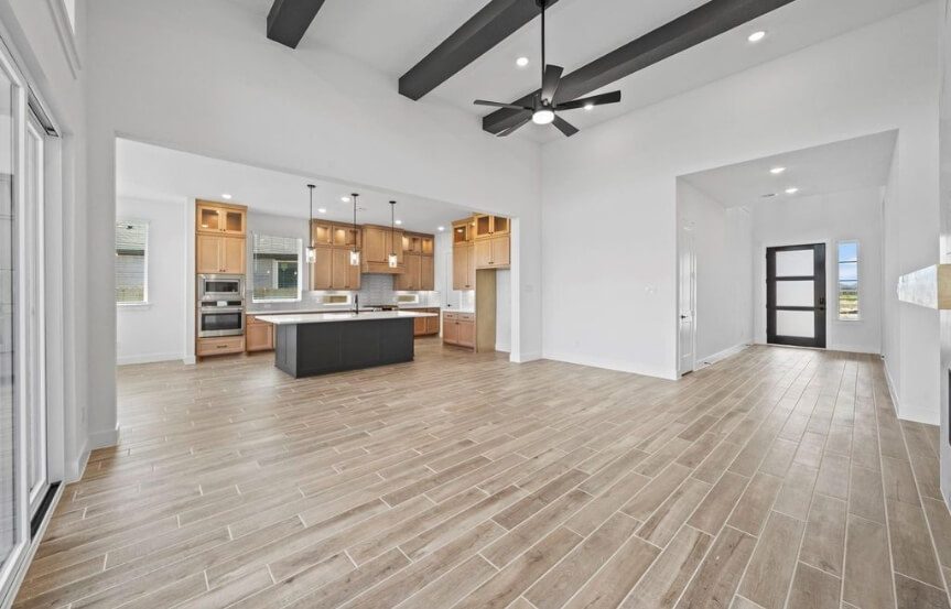 Chesmar 60 7002 Quaker Meadows Dr Interior