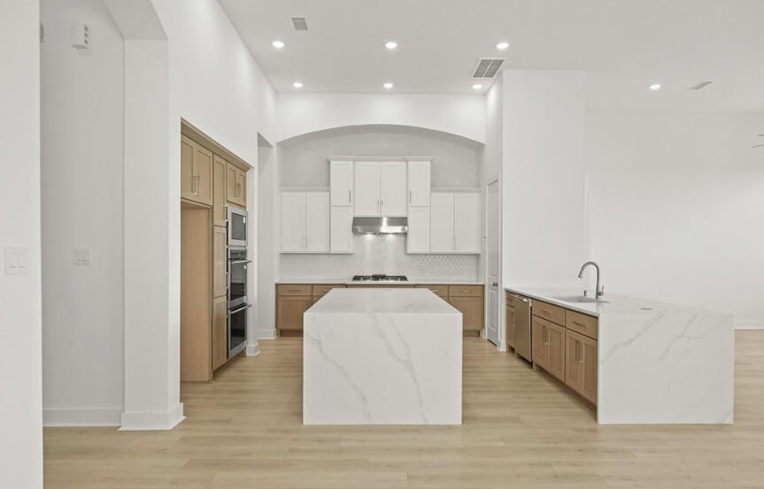 Highland 65 7139 Rustic Forest, Kitchen1 (1)