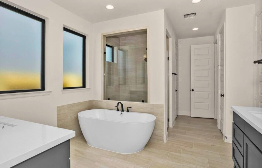 7207 Valley Mint Dr Primary Bath