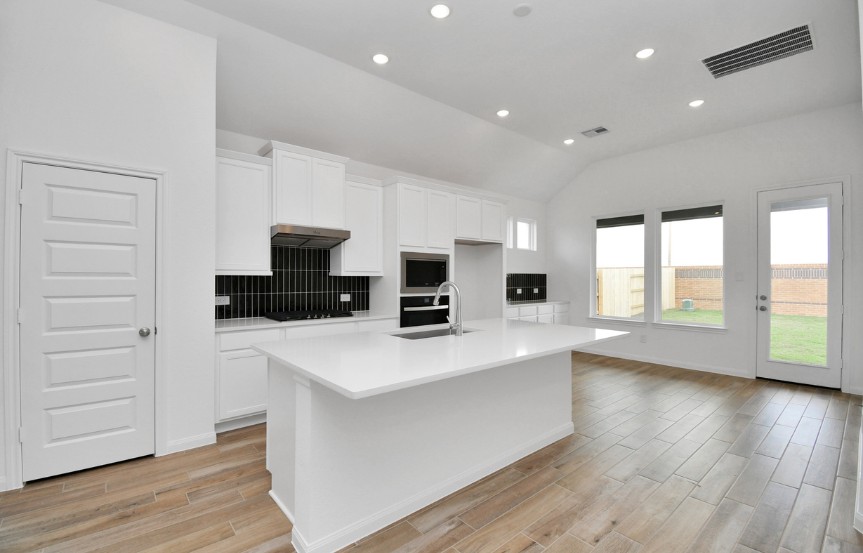 Brookfield 40 24922 Poppy Terrace Court Kitchen 1