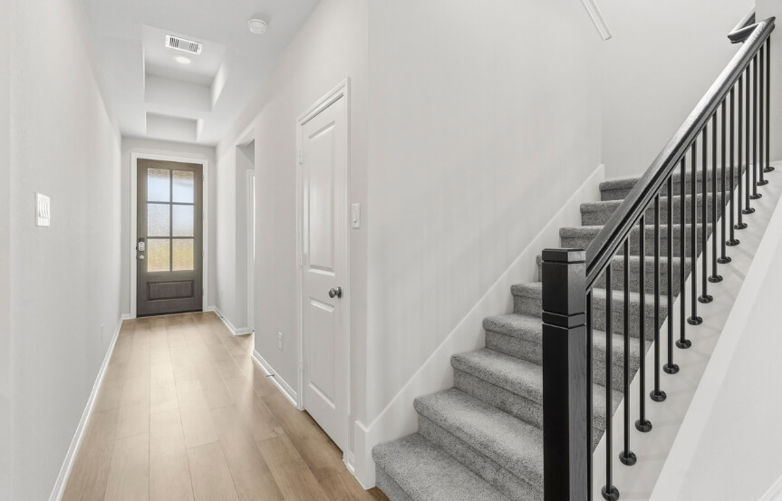 Brookfield 45 . 6407 Haltwhistle Ln . Stairway