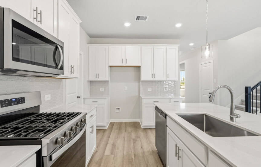 Brookfield 45 . 6407 Haltwhistle Ln . Kitchen 2