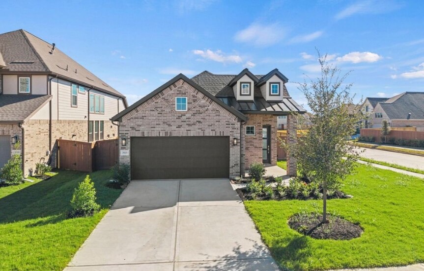 Chesmar 40. 25223 Cordelia Rose Ln. Exterior