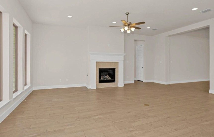 Perry 55 7226 Bush Glade Drive Living 1