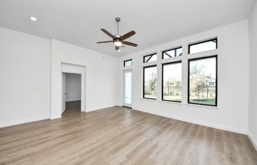 Beazer 7807 Cattail Shallows Lane Living 4