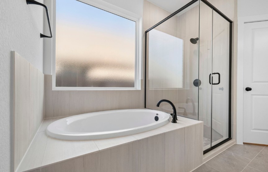 Newmark 45 24902 Groundsel Cottage Lane Primary Ensuite 2