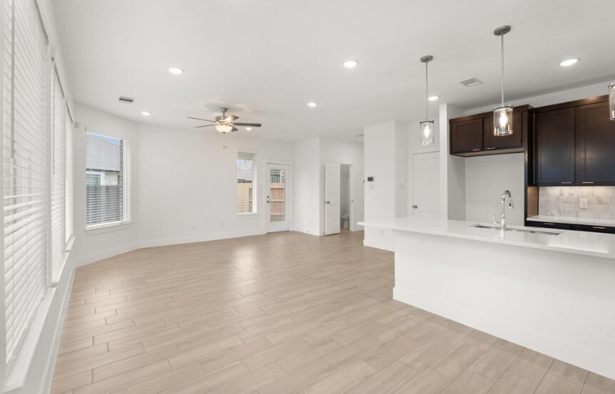 CC 7647 Swooping Swallow Ln Interior 2