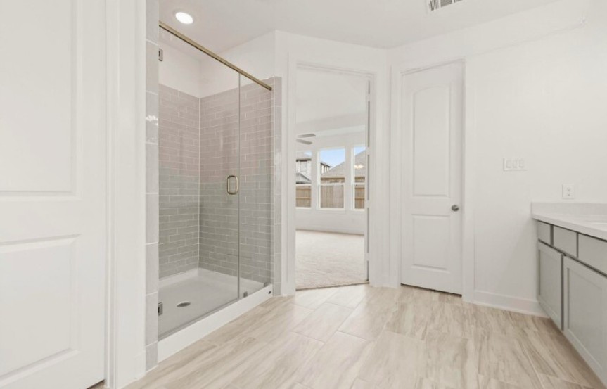 Westin 40 24927 Vervain Meadow Trail Primary Ensuite 2