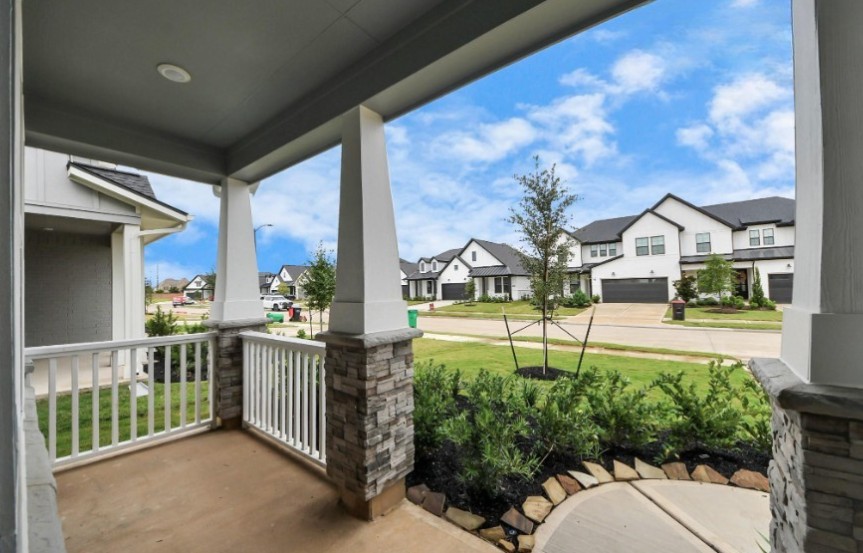 Beazer 7706 Cattail Shallows Lane Front Porch