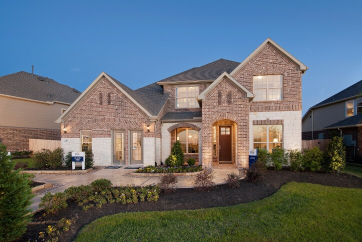 Pulte model home exterior in Elyson