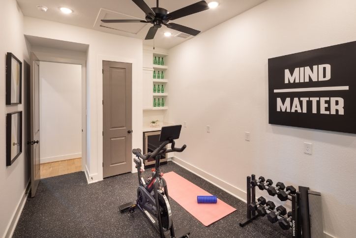 Highland Homes plan 216 home gym