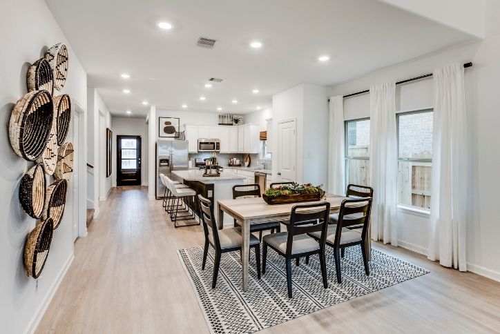 Lennar Bennet model home dining room