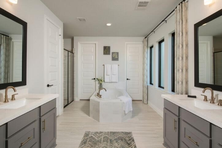 Dream Bathrooms Trends: Fewer Tubs, More Walls Around Toilets