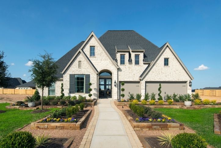 New Homes by Perry Homes in Elyson Community