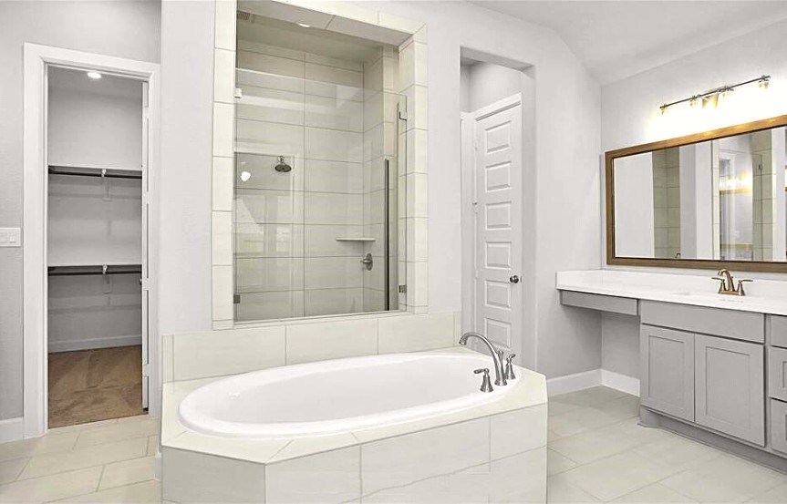 Perry  65 - 24518 Switchgrass Valley Way - Primary Ensuite.jpg