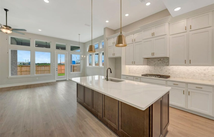 David Weekley 45 6331 Haltwhistle Ln Kitchen Dining