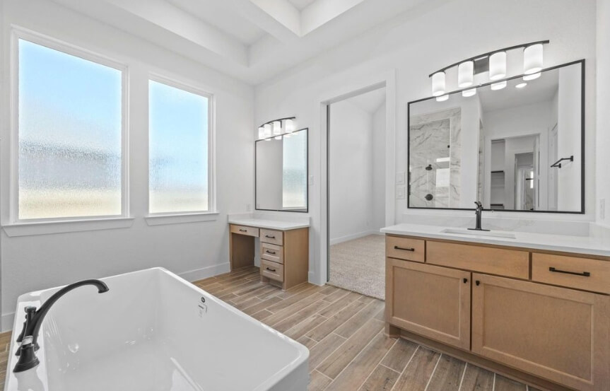 Chesmar 60 7002 Quaker Meadows Dr Primary Bath 2