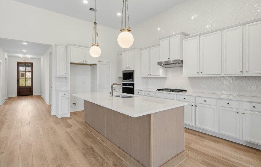 Brookfield 50 . 25015 Bison Creek Lp . Kitchen 2