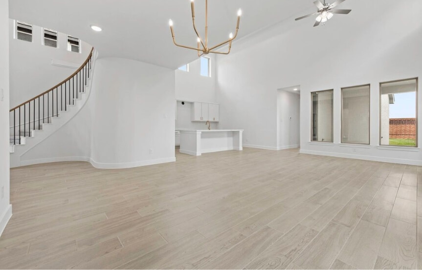 Westin 40 . 7815 Clover Gully Ln . Interior