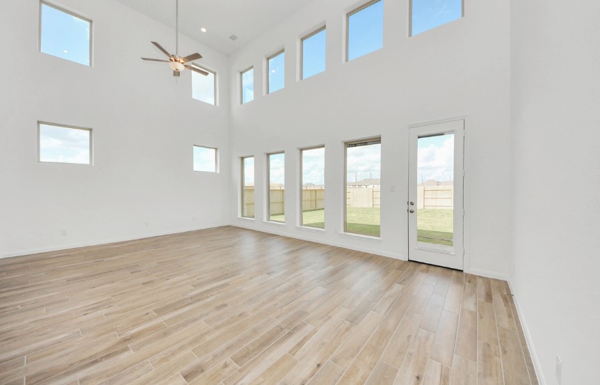 Brookfield 50 7407 Auburn Wheat Drive Living 2