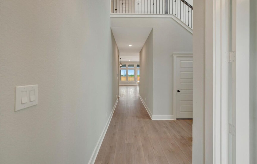 David Weekley 45 6331 Haltwhistle Ln Entry