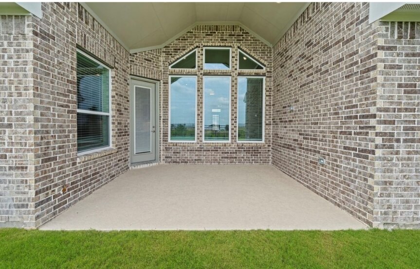 25106 Skyline Prairie Ln Patio