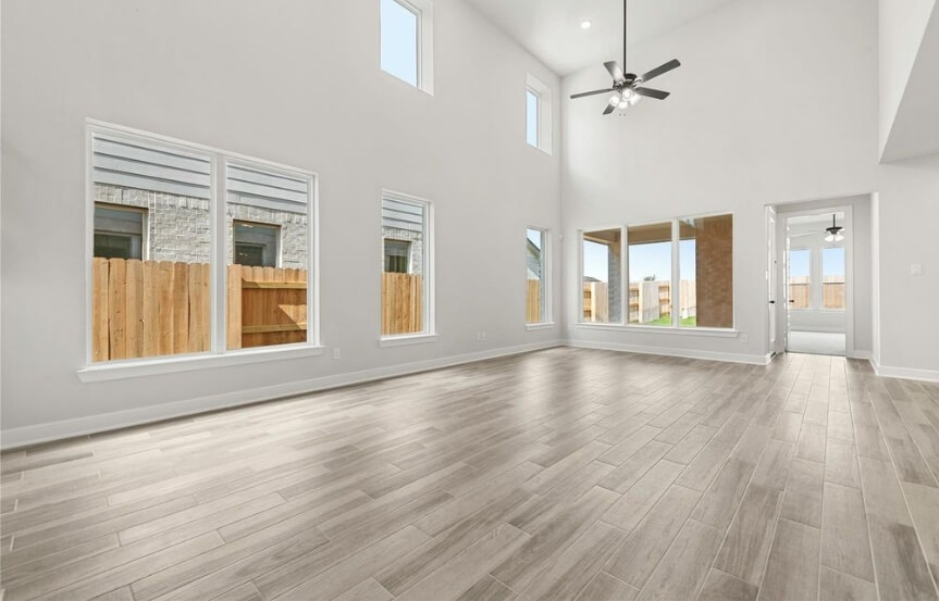 Westin40 24918 Vervain Meadow, Livingroom (1)