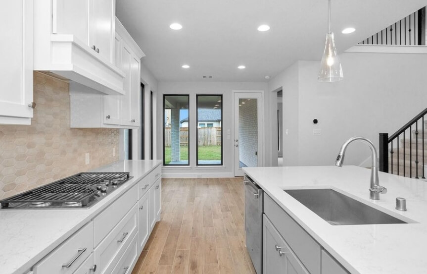 PERRY 45 7415 Birch Thistle, Kitchen3 (1)