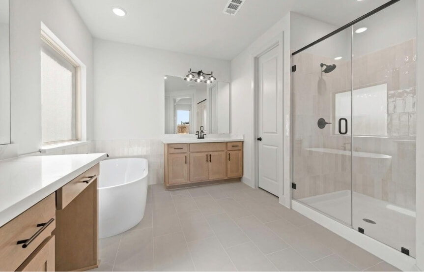 Westin 40 . 7810 Clover Gully Ln . Primary Bath