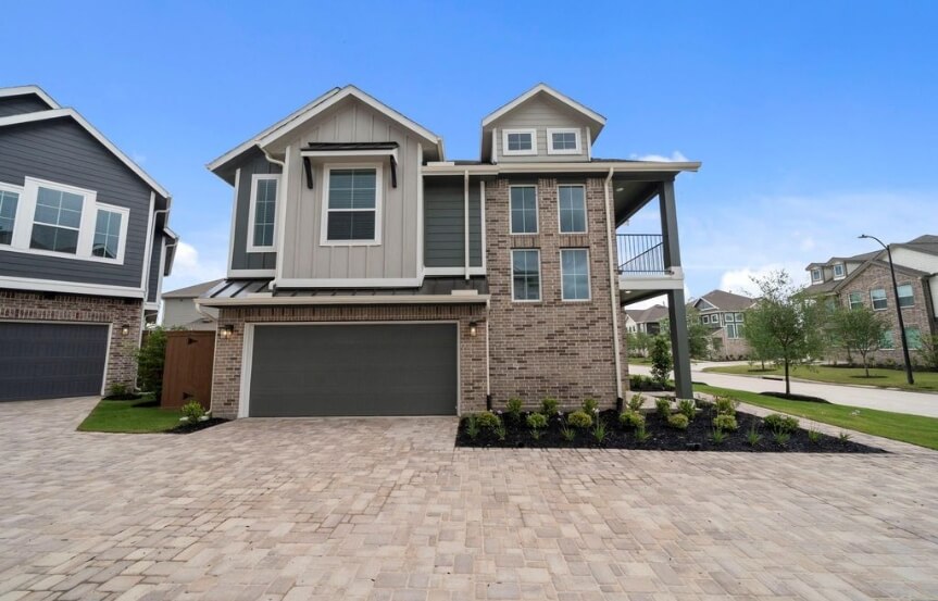 CC 7623 Meadow Mouse Ln Exterior 2