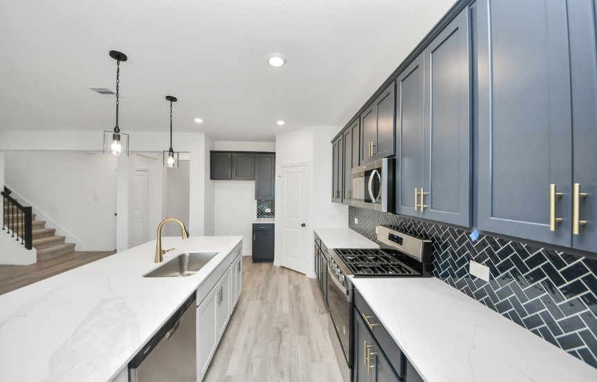 Brookfield 50 7727 Clover Gully Lane Kitchen 3