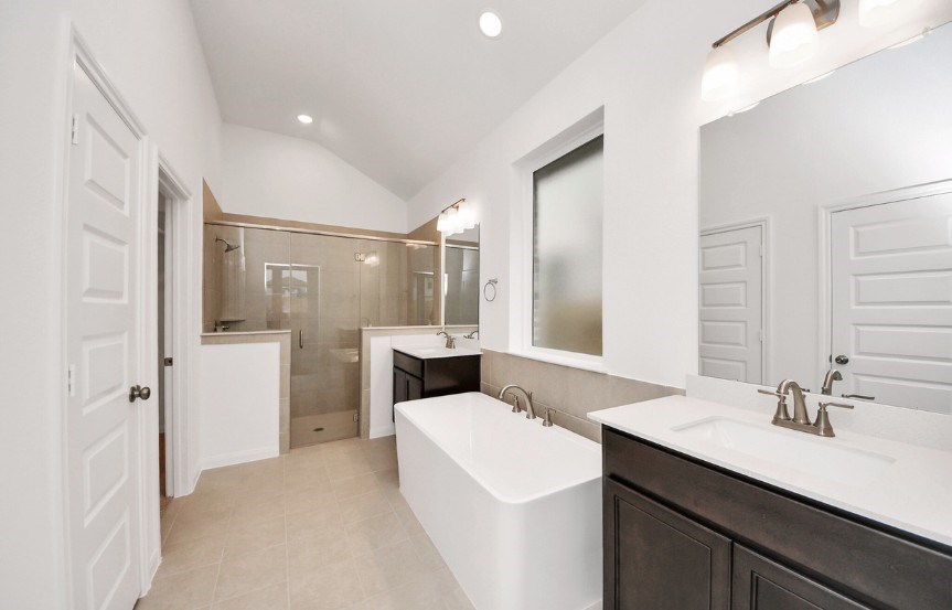 Brookfield 50 24910 Water Birch Way Primary Ensuite 2
