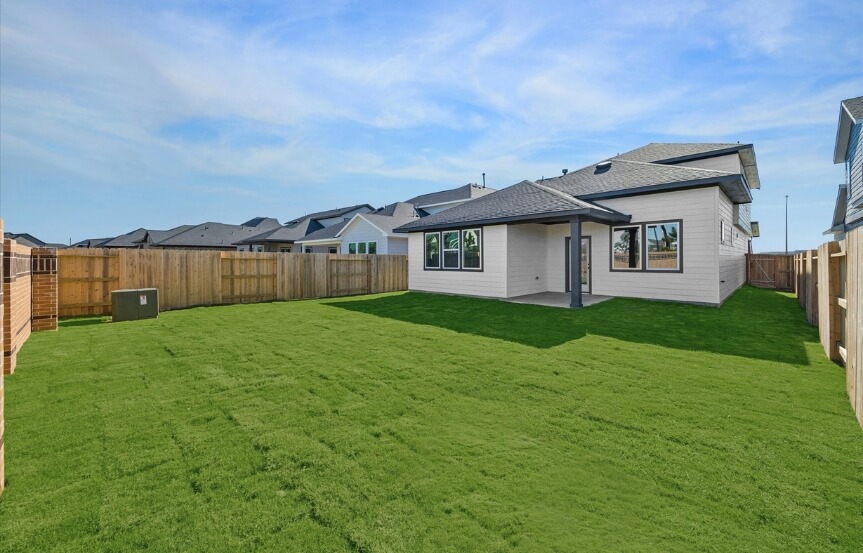 BR 45 22738 Norcrest Hills Backyard (1)