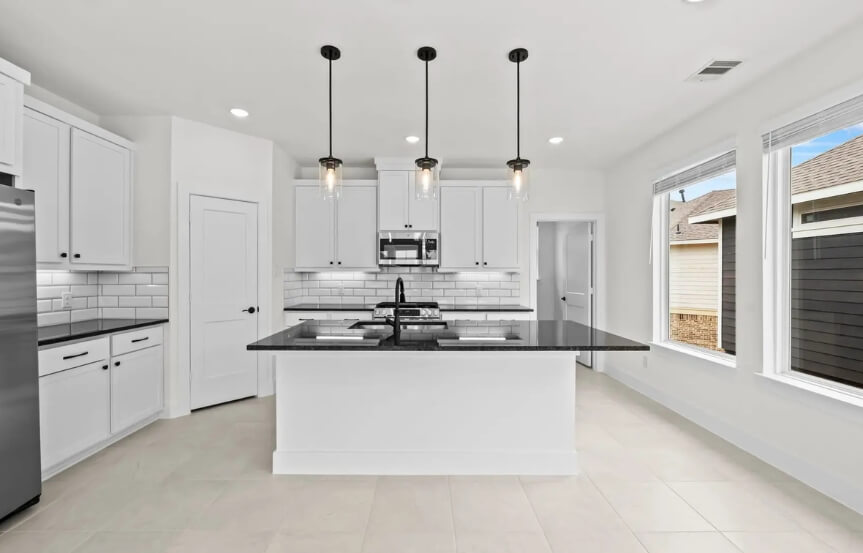 CC . 7619 Swooping Swallow Ln . Kitchen