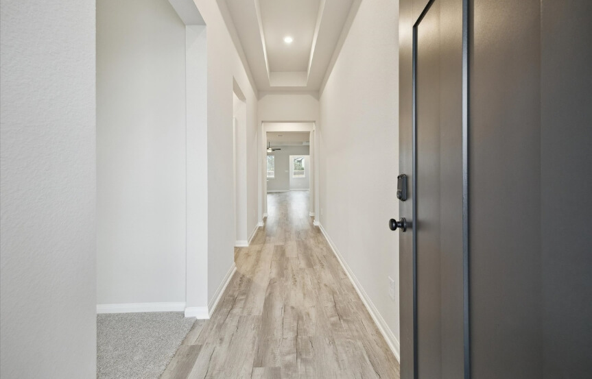 BR 45 22742 Norcrest Hills Entry (1)