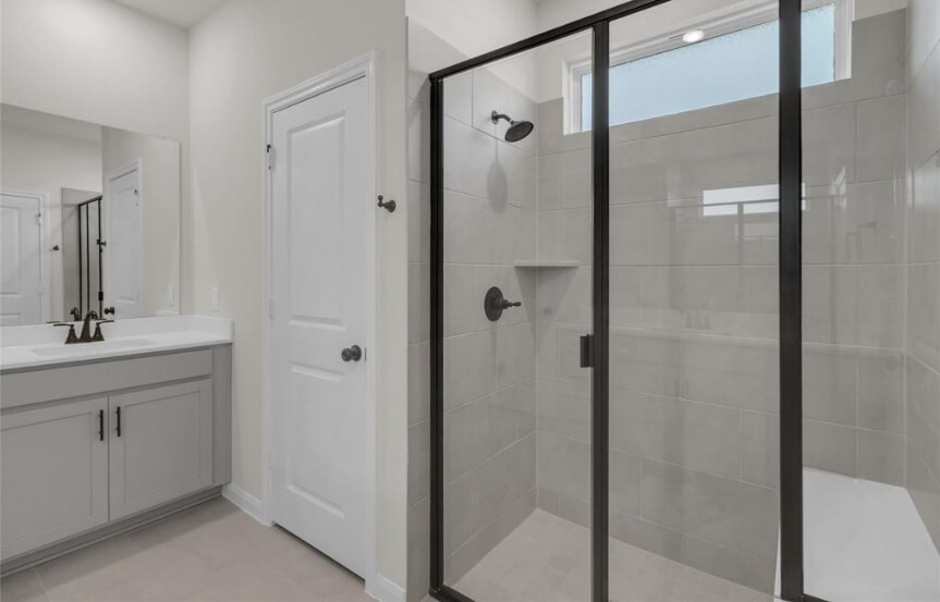 BR 40 AL 6414 Wildwood Pines Ln Primary Bath