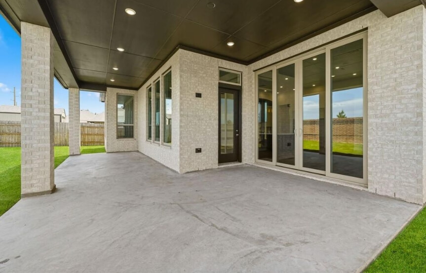 Highland 65 25314 Golden Tallgrass Drive Patio