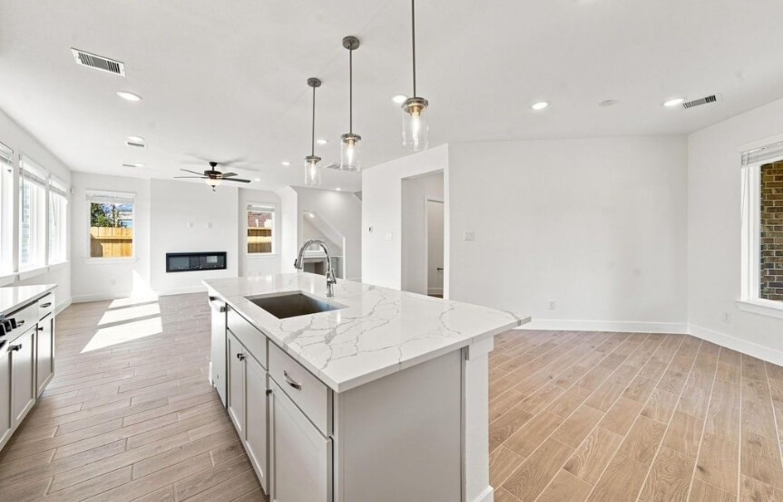 CC . 7627 Swooping Swallow Ln . Kitchen 3