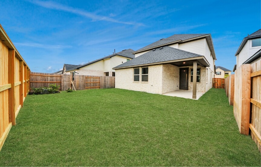 BR40 7227 Blue Gentiana Lane, Backyard