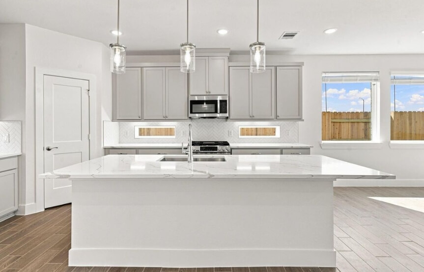 CC . 7627 Swooping Swallow Ln . Kitchen