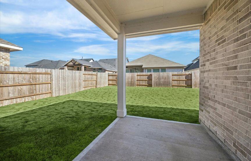 50 BR 7722 Clover Gully Patio (1)