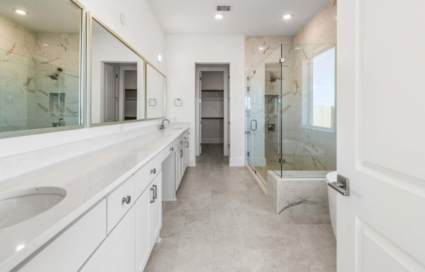 TB 70 7106 Sunflower Valley Dr Primary Bath 1 (1)